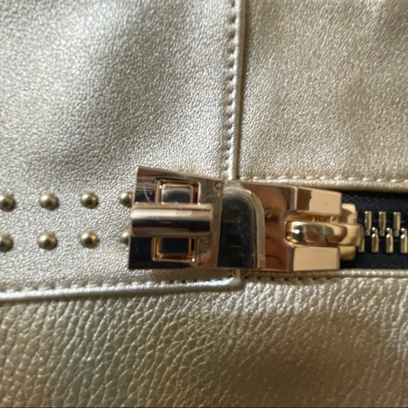 Ruby Collection Large Bag with Wallet & long strap Gold with Gold hardware. - Picture 11 of 16